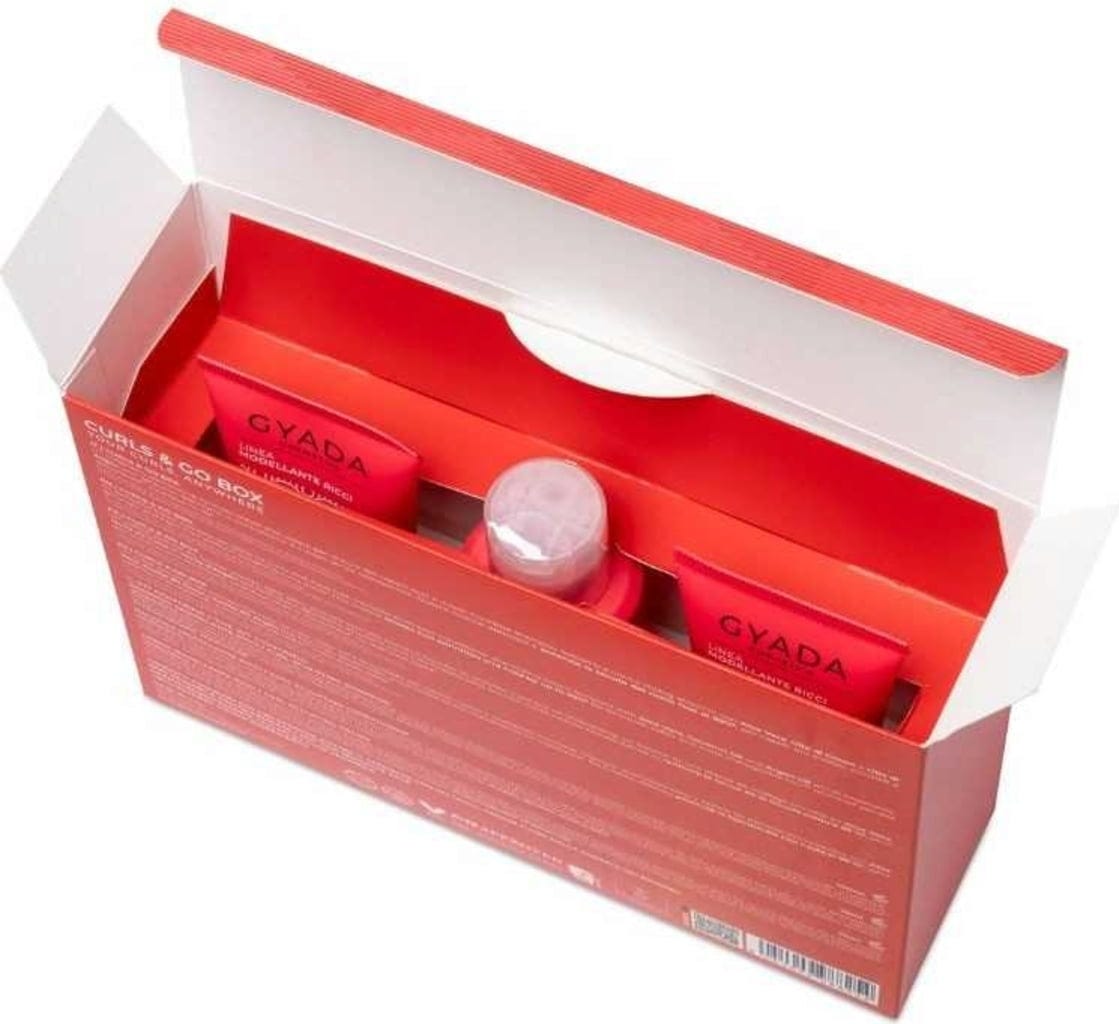 GYADA Cosmetics  CURLS & GO BOX