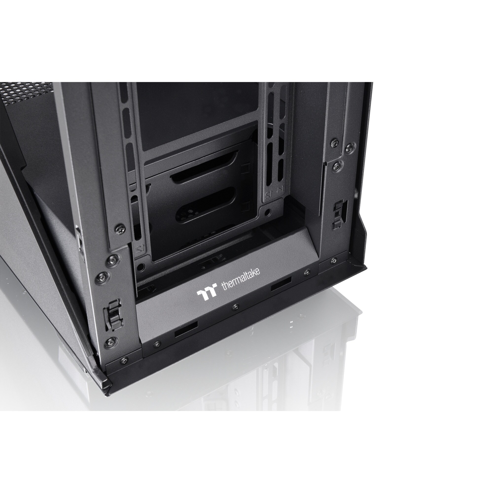 Thermaltake Tower-Gehäuse Divider 300 TG