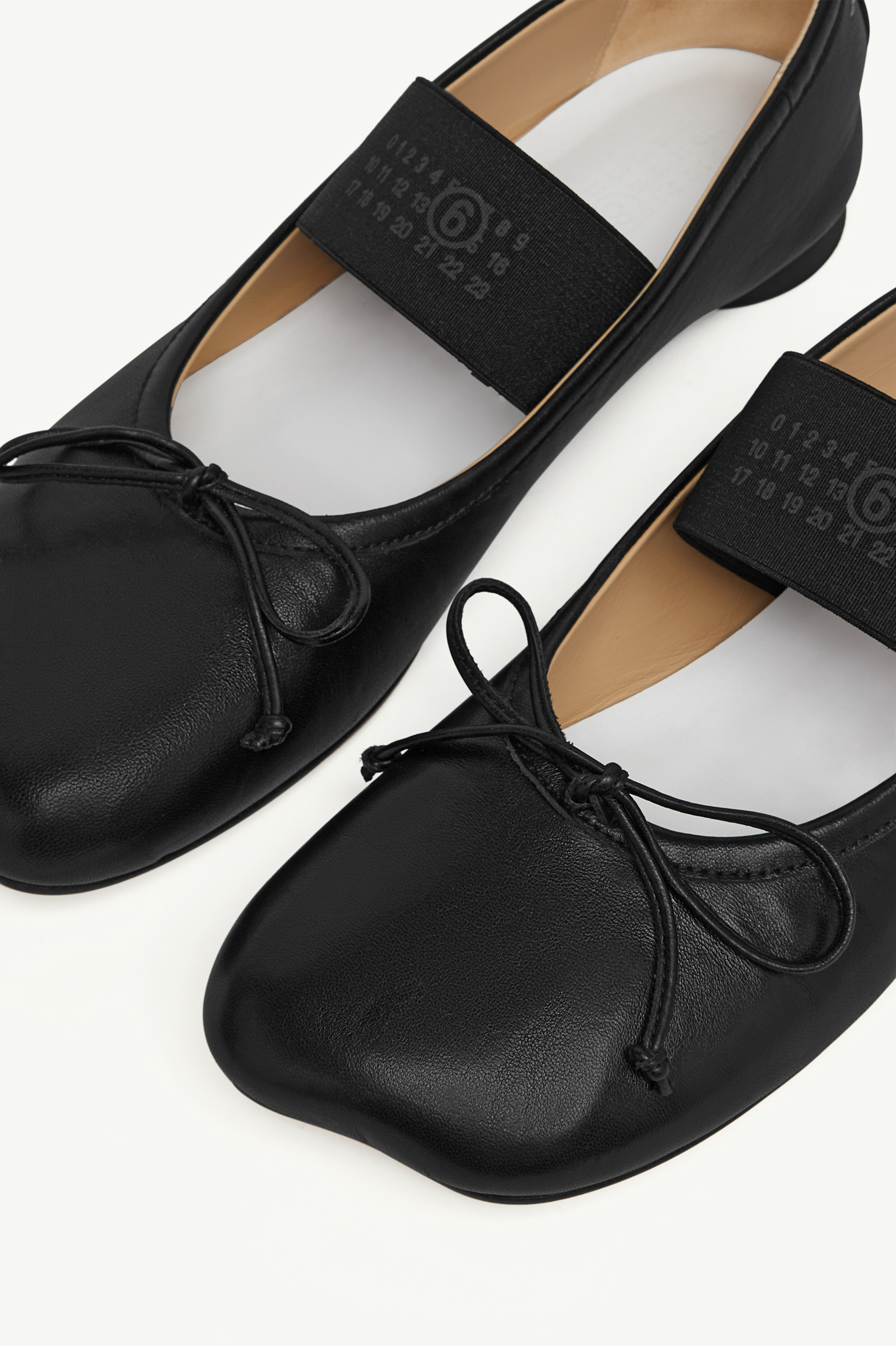Ballerines Anatomic Numeric en cuir d'ovin pour femme | MM6 Noir
