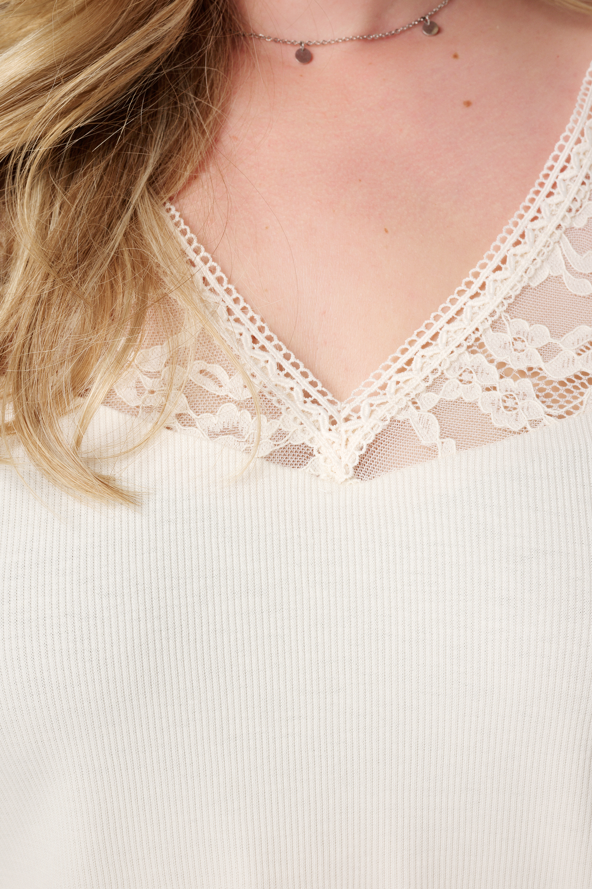 Rib t-shirt met kant Cream