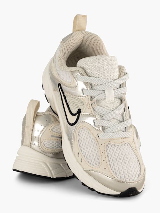 Nike V5 RNR Sneaker