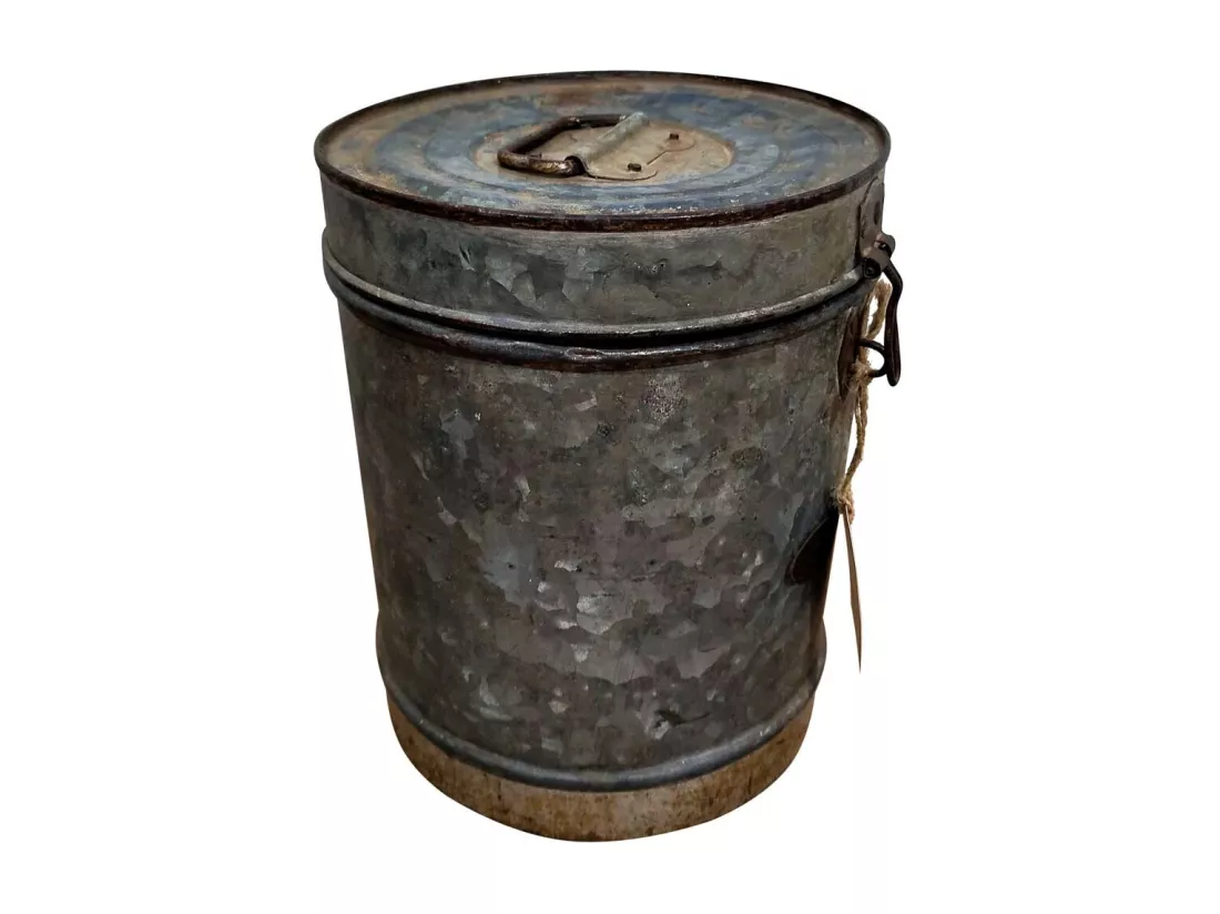 Bidon en metal marron 23x23x29h