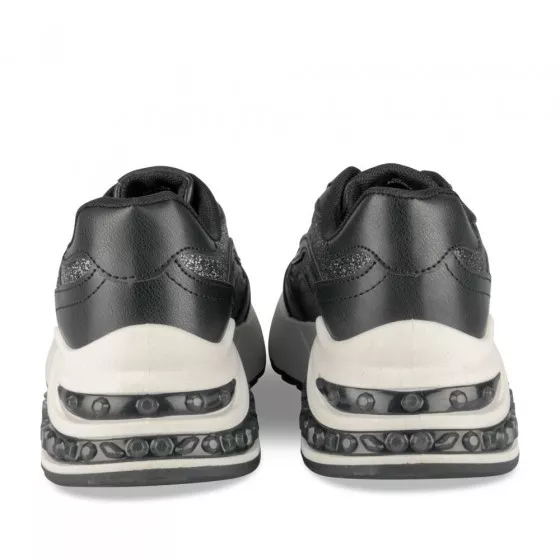 Baskets NOIR MERRY SCOTT