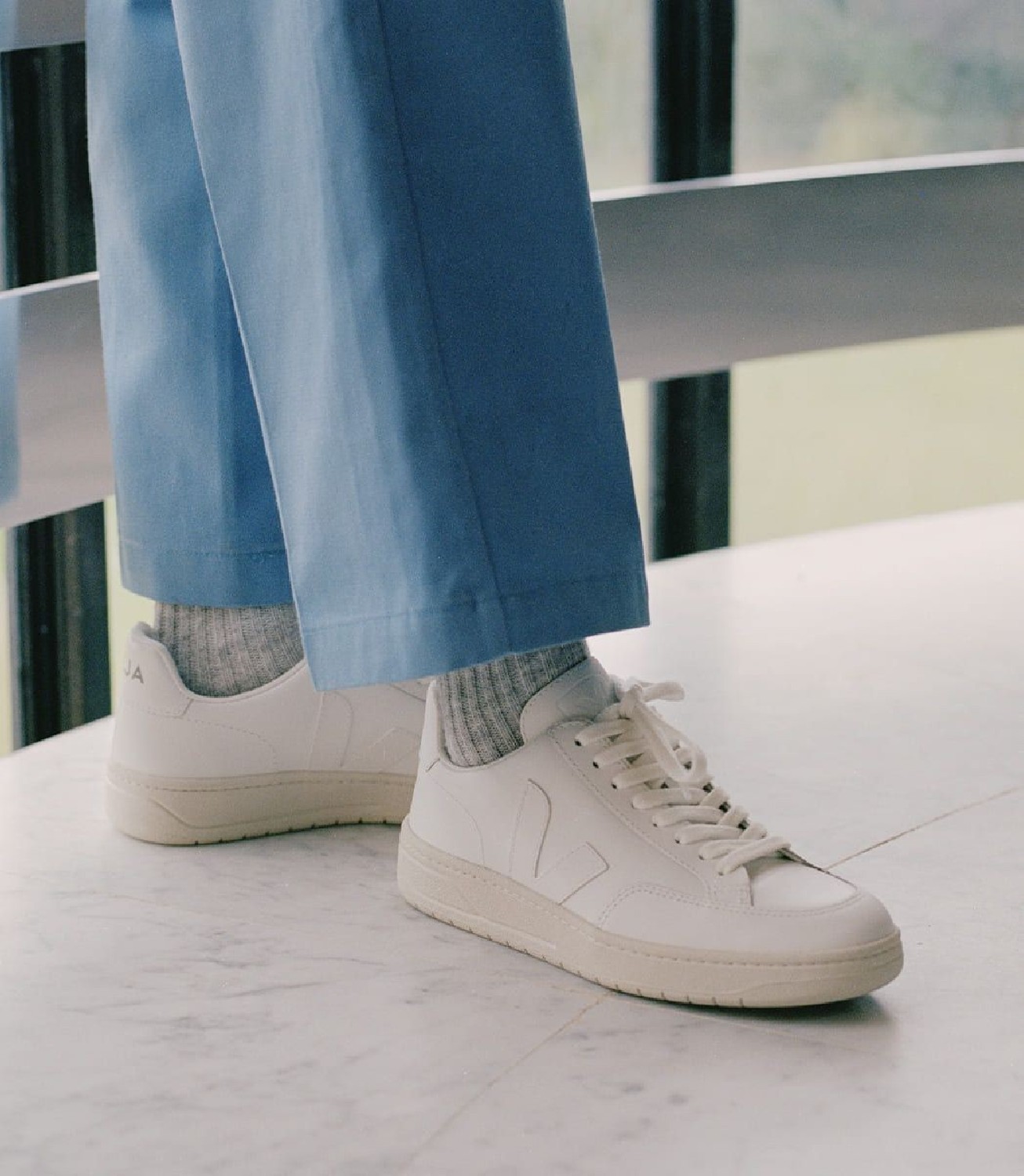 Veja Sneaker V-12 Leather Extra White