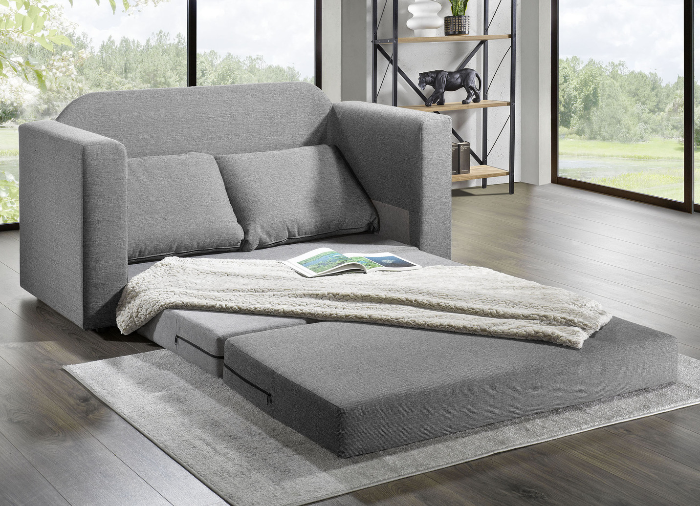 Schlafsofa mit 2 großen, weichen Rückenkissen
