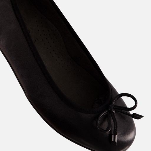 Tamaris Comfort Ballerina's zwart Leer