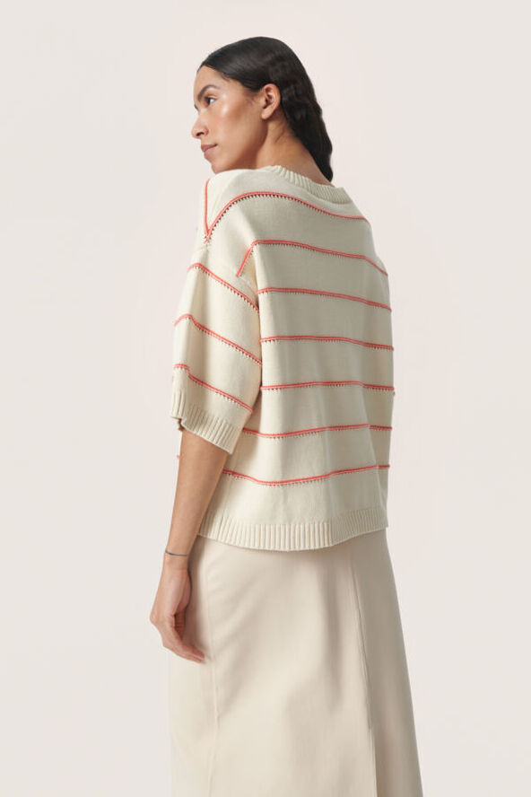 Soaked in Luxury SLRava Romy Pullover White and hot coral stripe