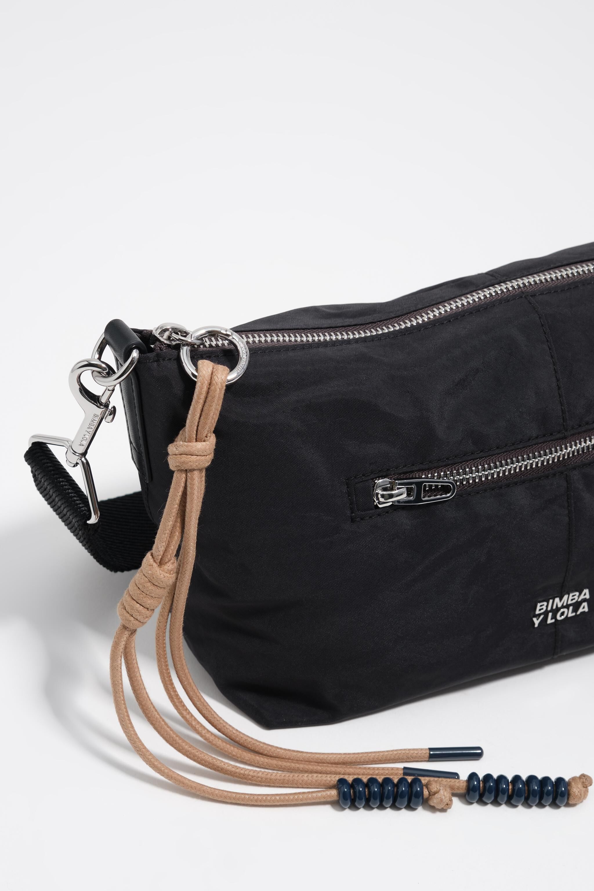 Bolsa Trapecio de náilon preto
