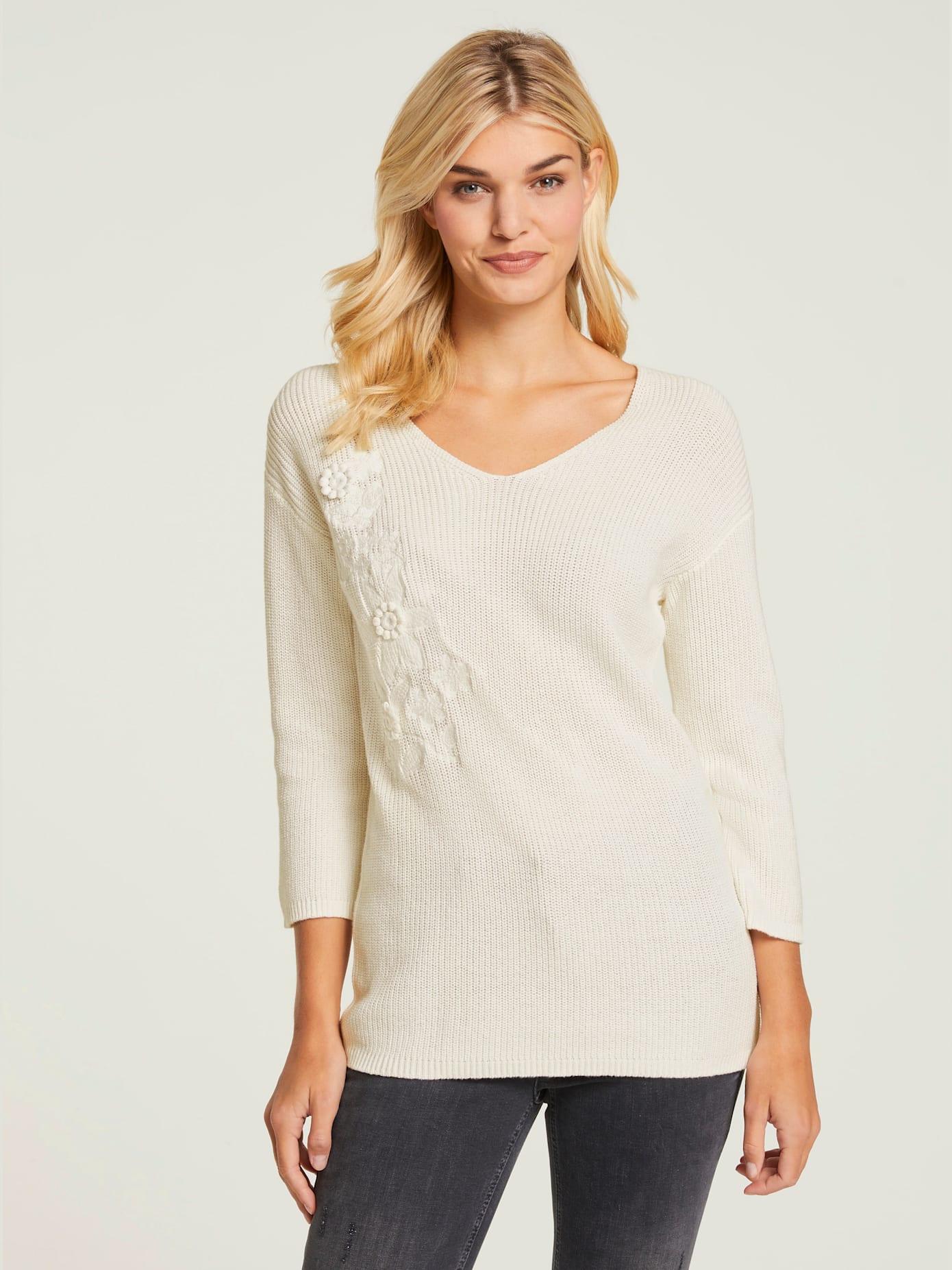 Pull motif floral tendance