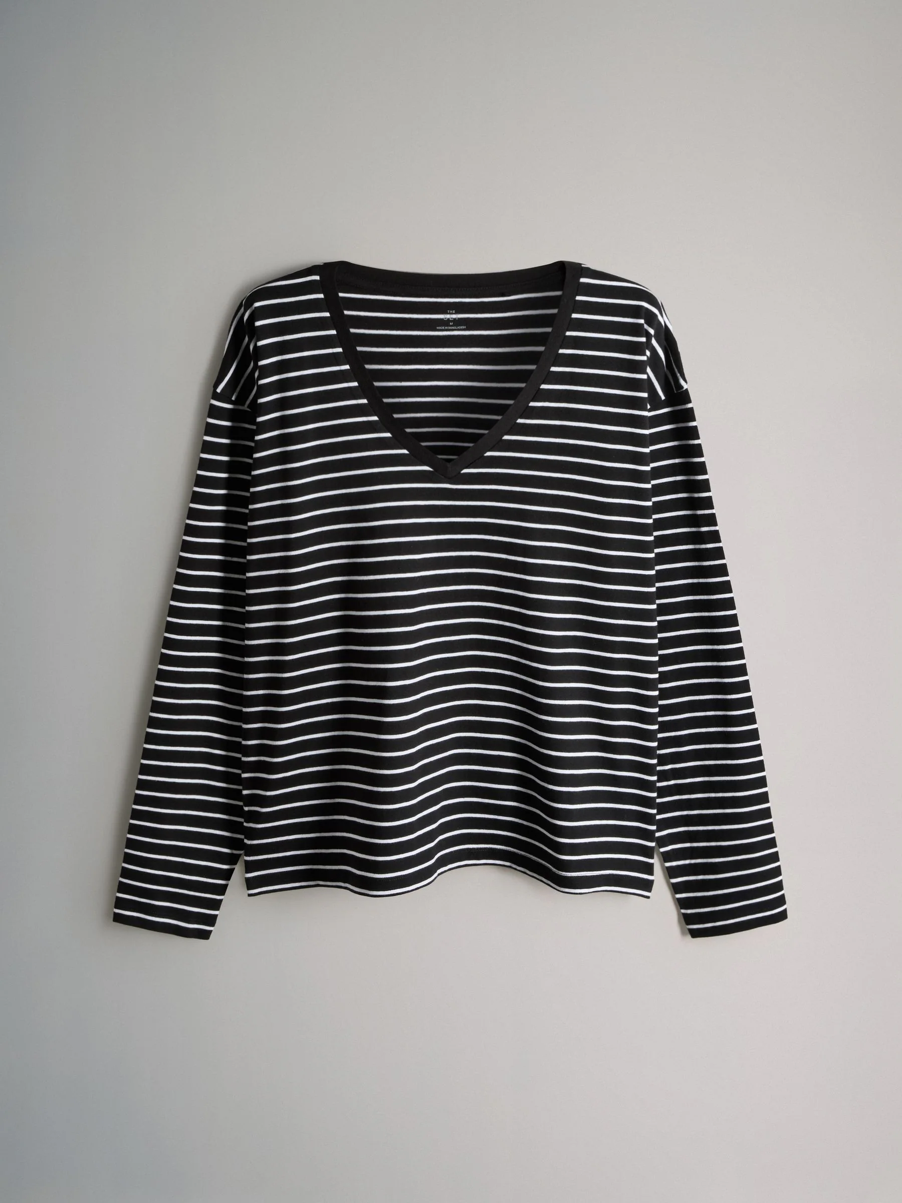 The Set 4 Pack Relaxed V-Neck T-Shirts