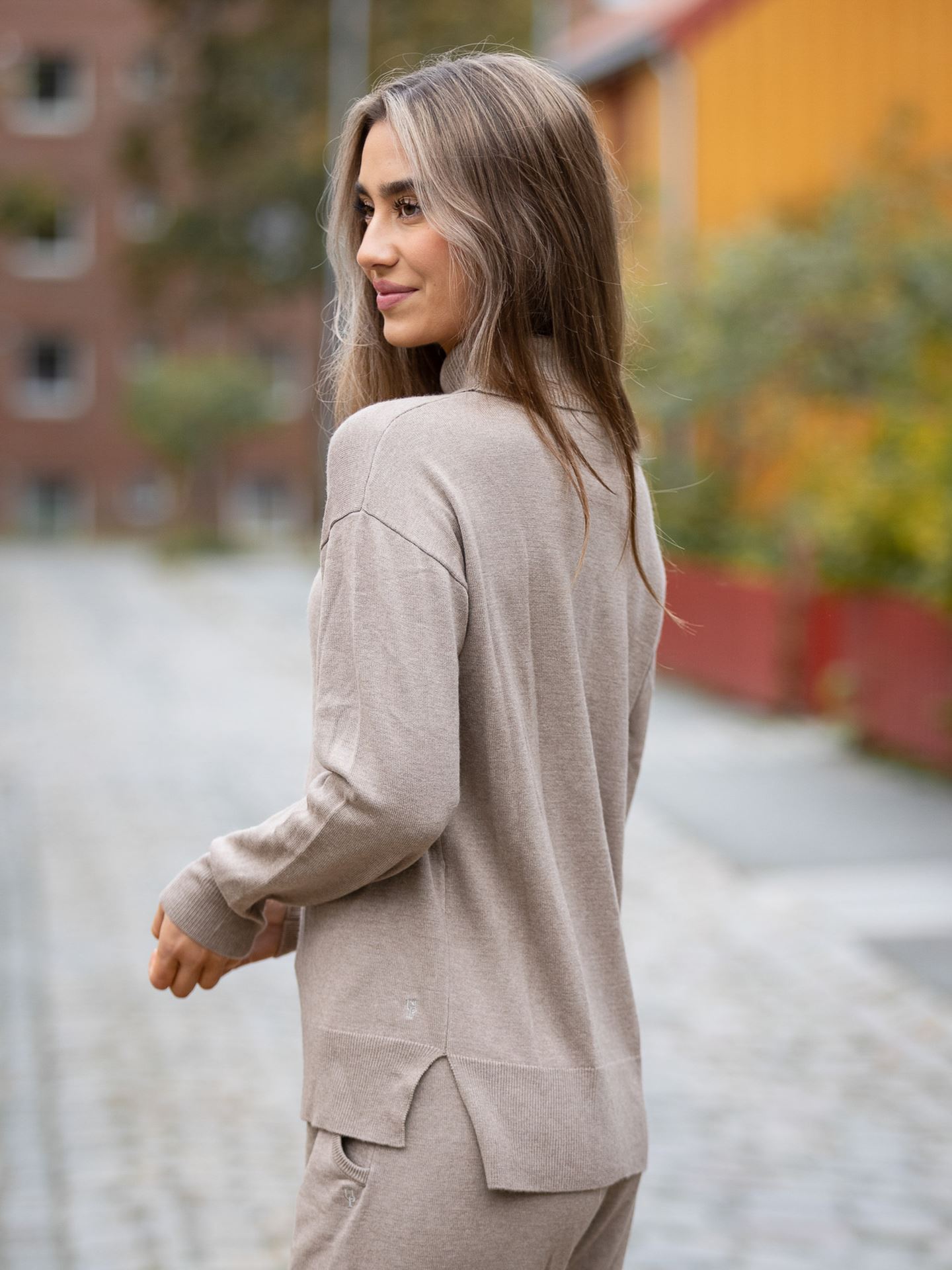 Carrie Sweater
