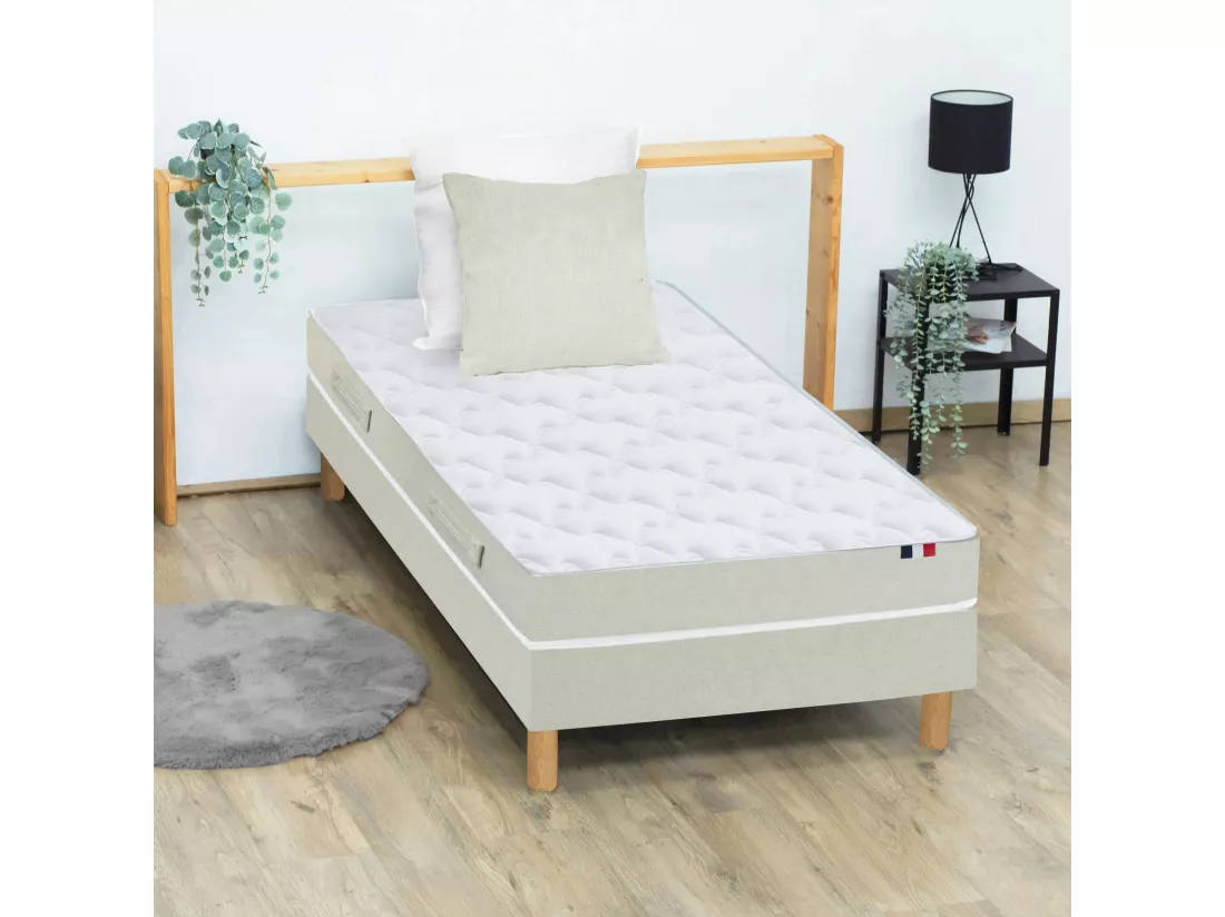Matelas éco-conçu en polylatex recyclé 80 kg/m - Fabrication Française Dimensions - 90 x 200 cm