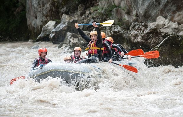 Wildwasser Rafting - Auer Schwall-Unken in Lofer als Geschenk