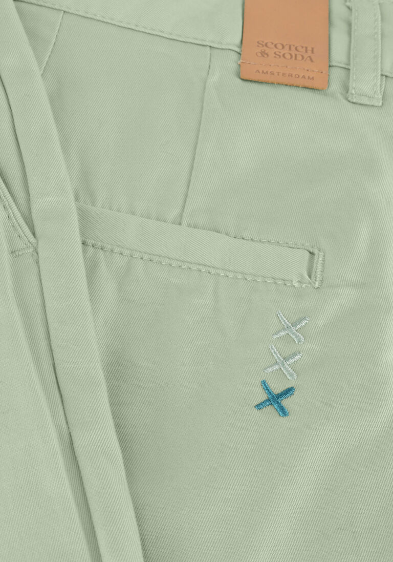 SCOTCH & SODA groene scotch & soda korte broek stuart - garment-dyed cotton-blend twill short