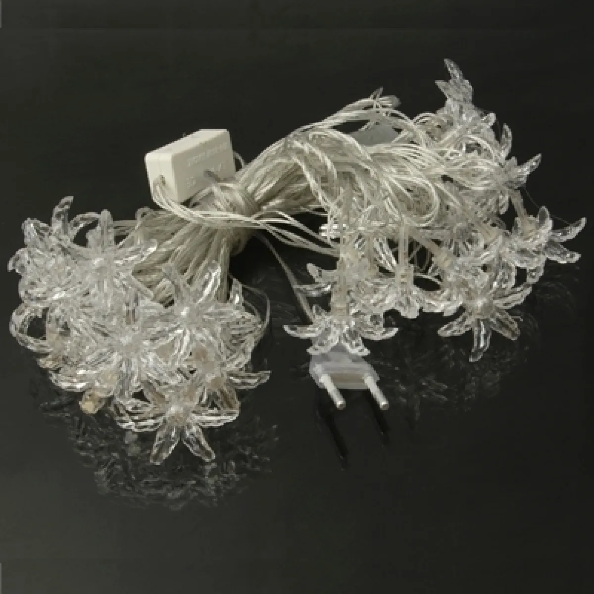 Wewoo Guirlande transparente fleurs multicolores 30-LED 7m AC 12-240V