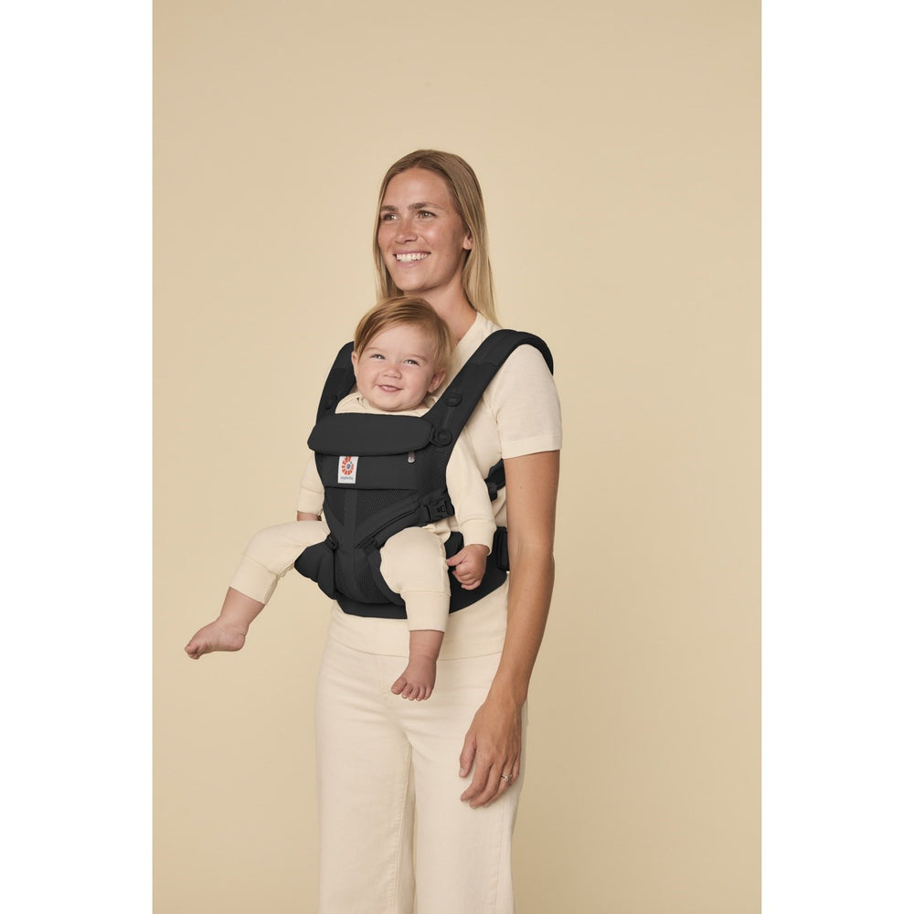 Køb Ergobaby Onyx Black Omni Classic Mesh