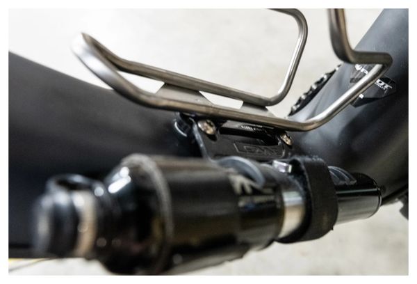 Support de Porte-Bidon Wolf Tooth B-RAD Bottle Shift Noir