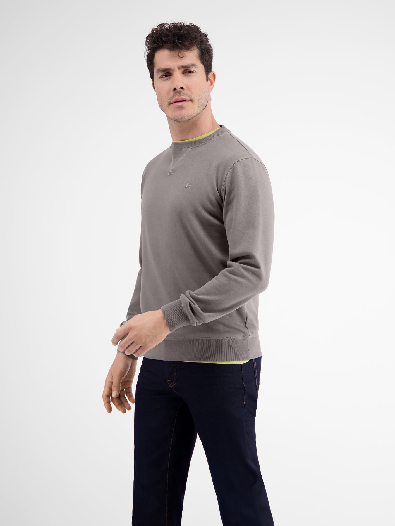 Leichter Sweater in Strukturqualität