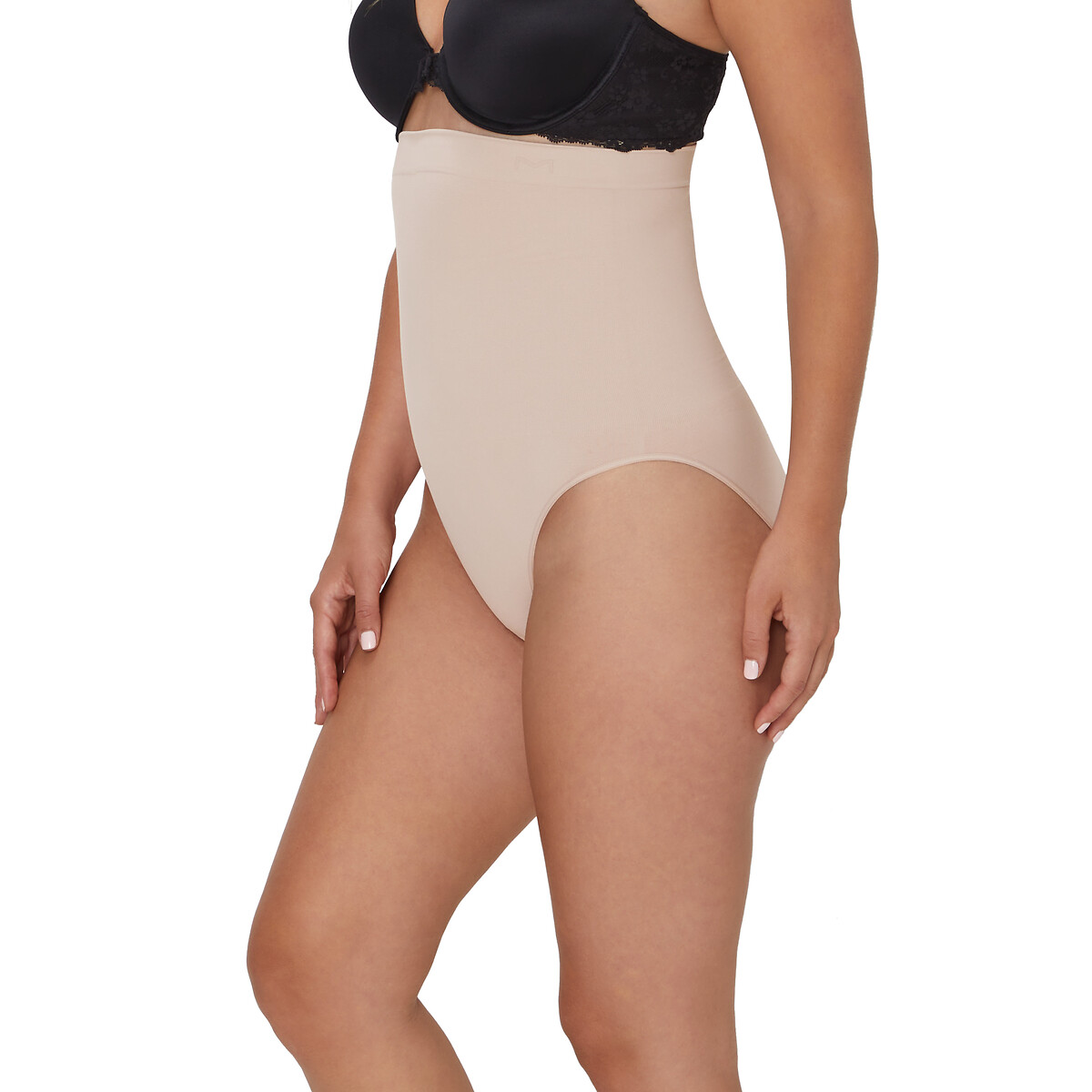 MAIDENFORM<br>Calcinhas modeladoras de cintura alta