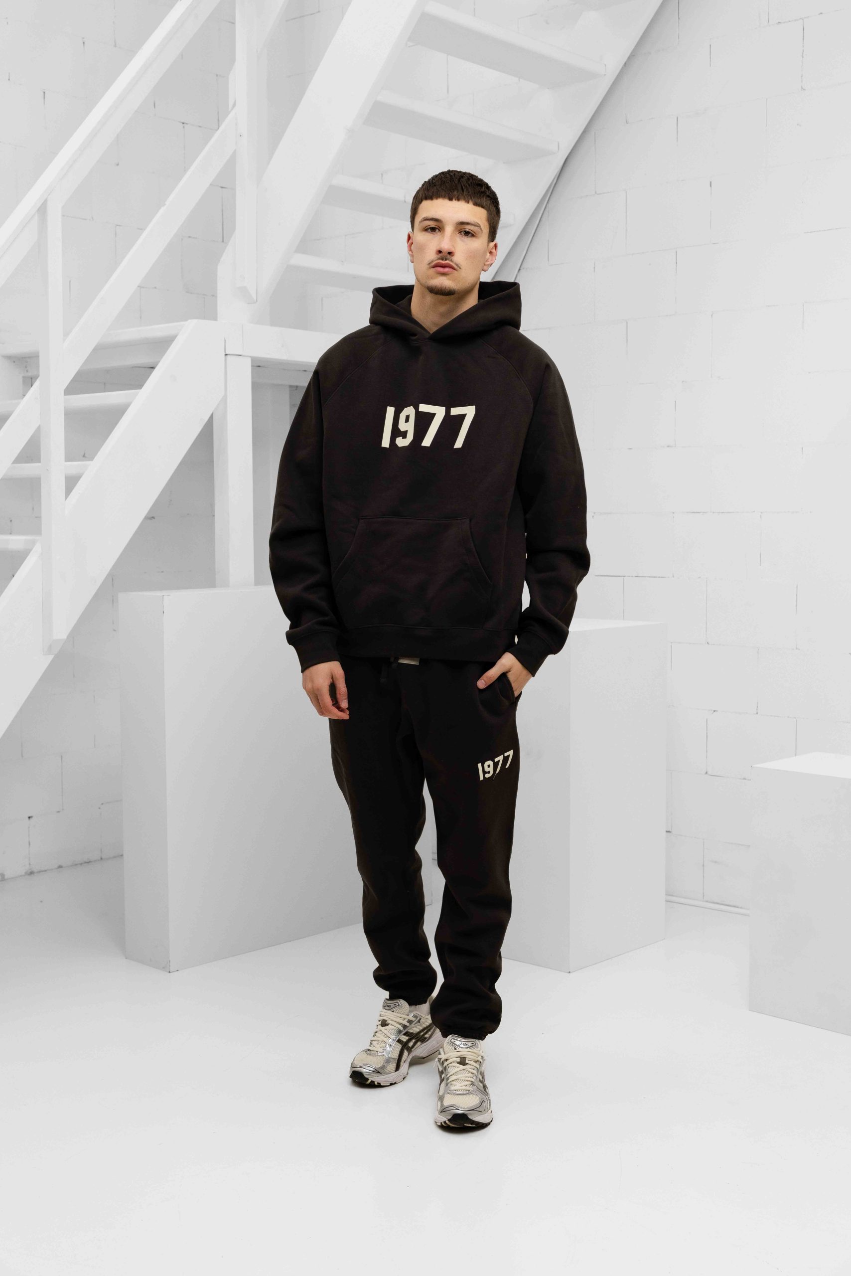 Fear Of God Essentials 1977 Trainingspak Heren Donkergrijs