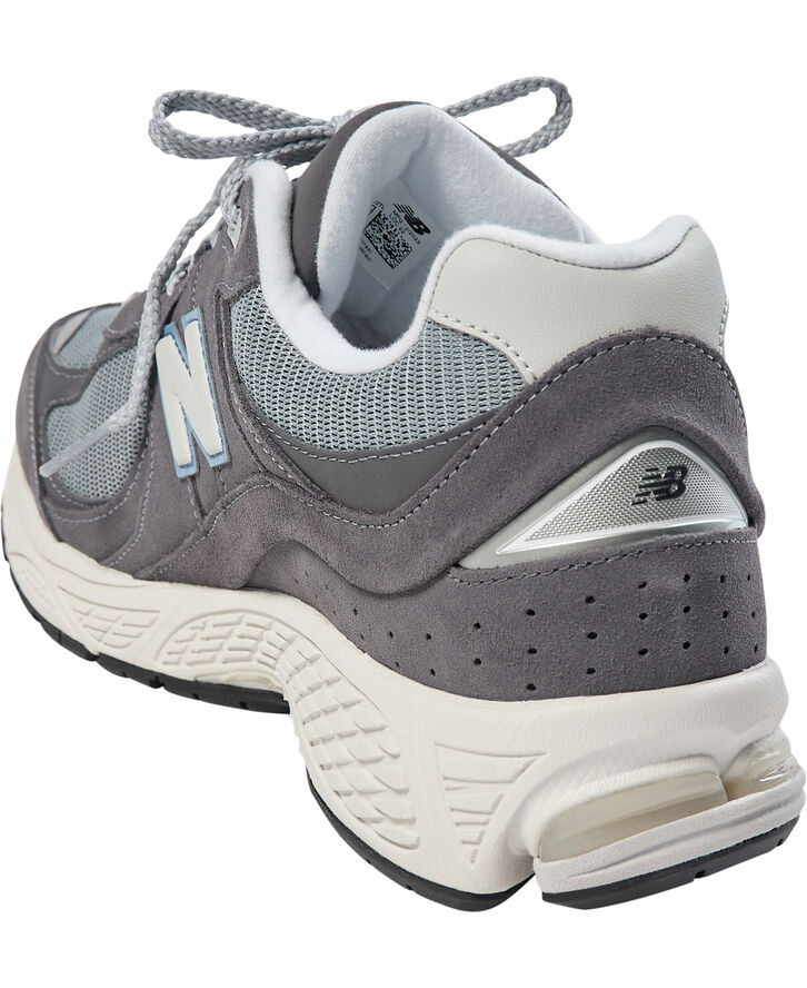 New Balance New Balance 2002R Magnet