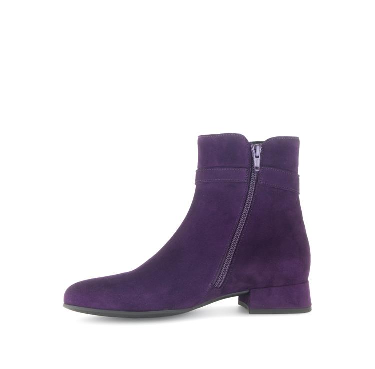 Gabor 55.671 purple (bezogen)
