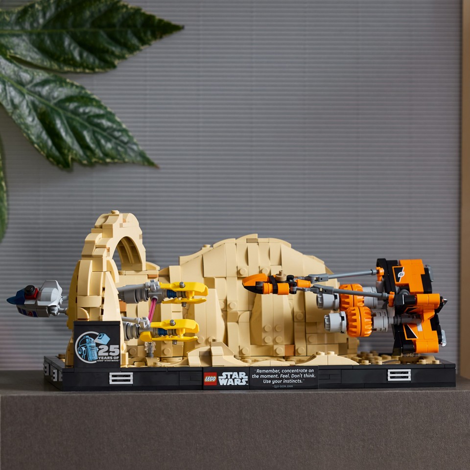 LEGO Star Wars - Diorama med Mos Espa-podrace™ (75380)