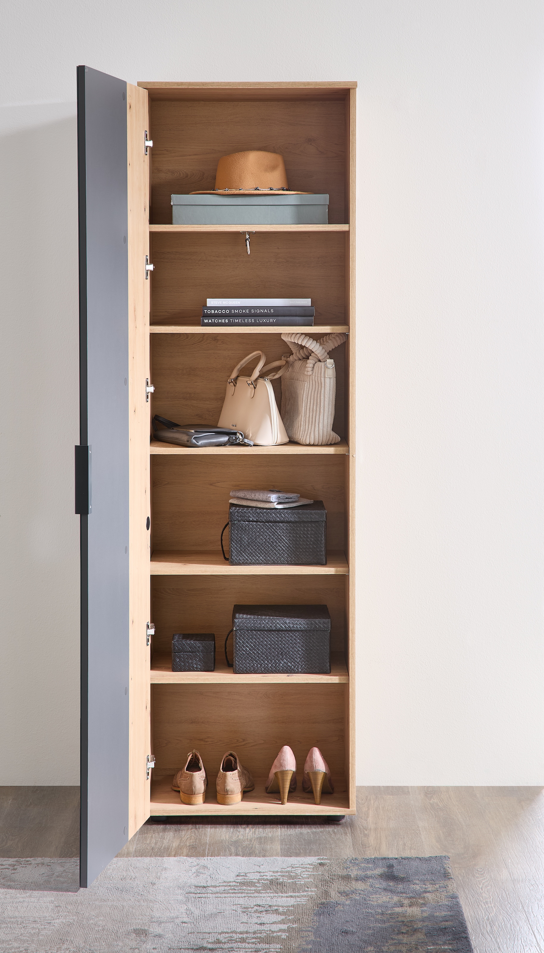 HBZ Garderobenschrank »Volano in Eiche Artisan Dekor, BxHxT 57x195x38cm« 1 Stk. tlg. Mit 1 Kleiderstange ausziehbar, 4 Einlegeböden