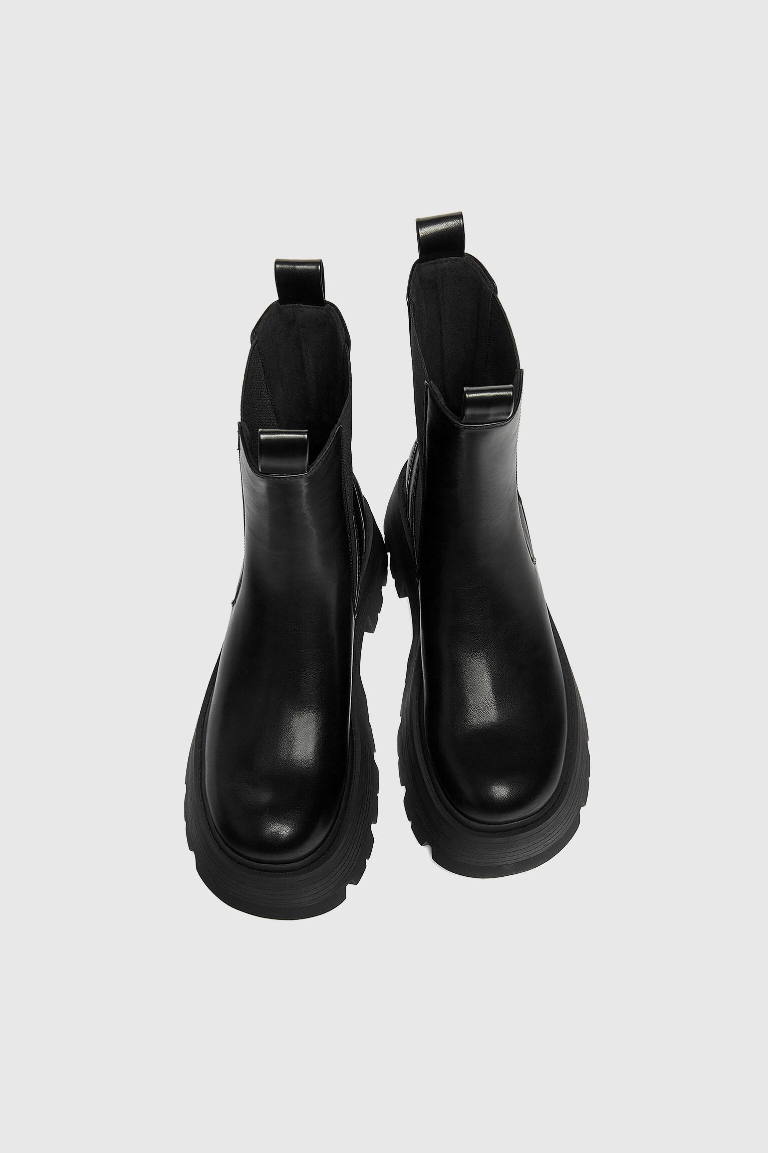 BOTAS DE CORRIDA ELÁSTICAS - PRETAS