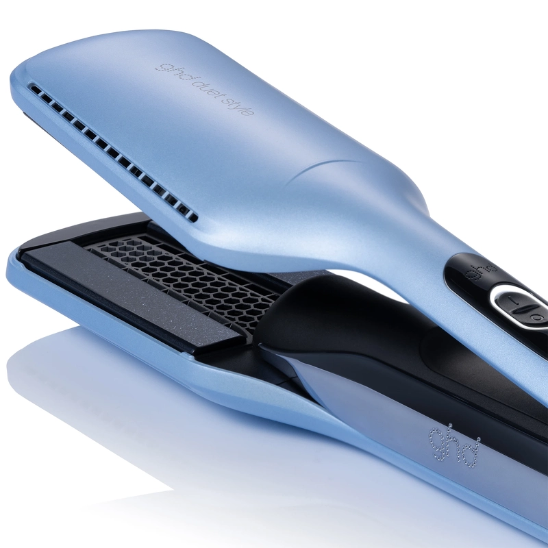 ghd Duet Styler Icy Blue Collection Gift Set (Limited Edition)