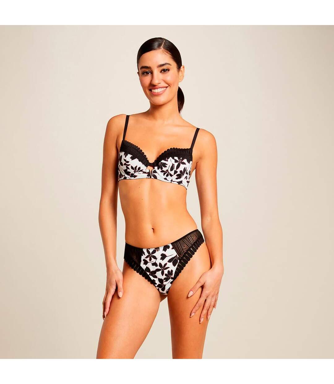 Soutien-gorge ampliforme noir Camille