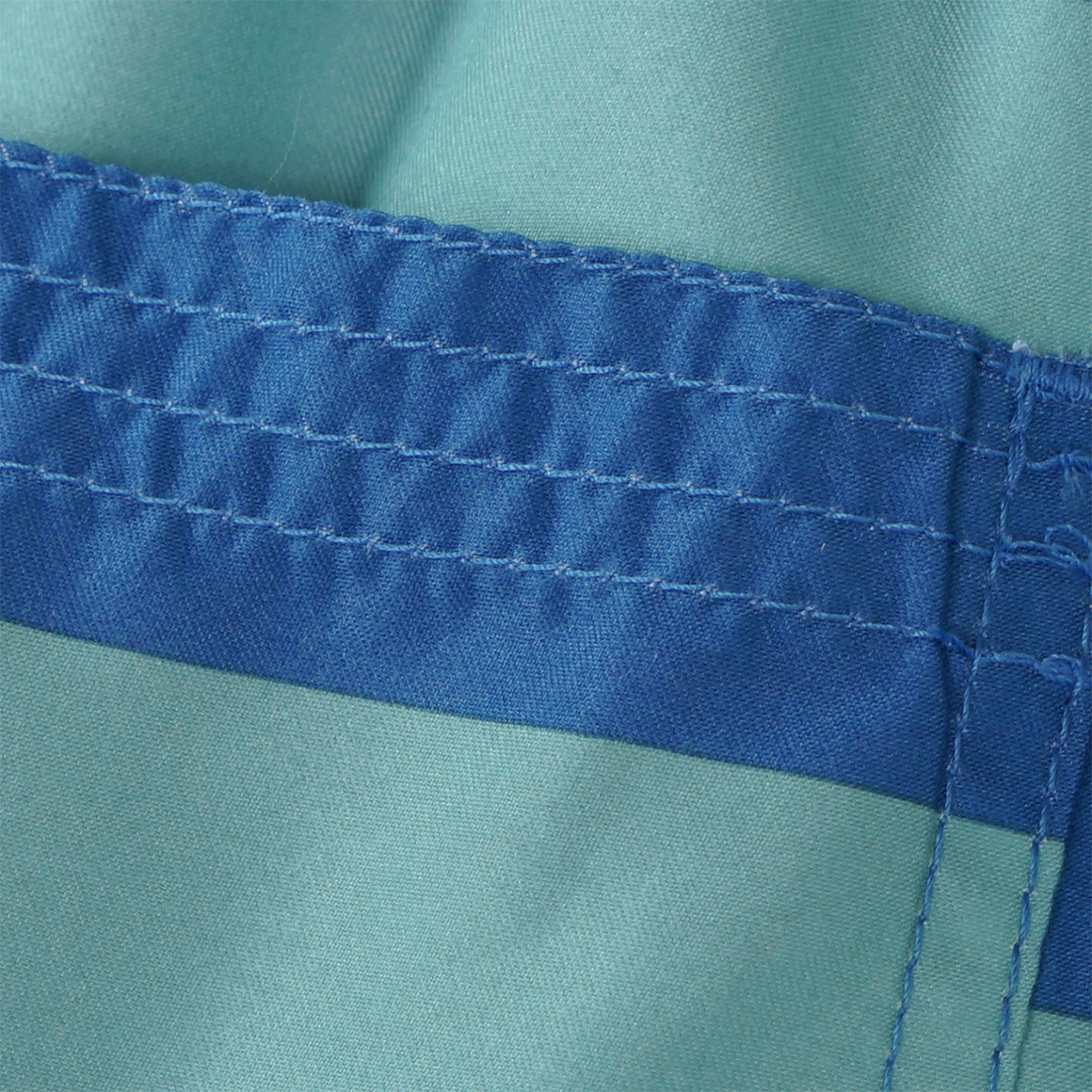 Famy Jungen Badeshorts mit Streifen blau / türkis