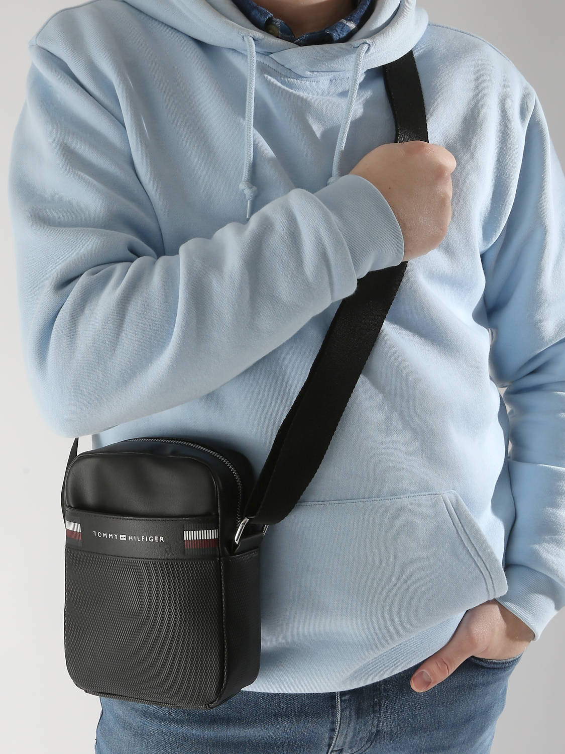 Sac bandoulire TOMMY HILFIGER
