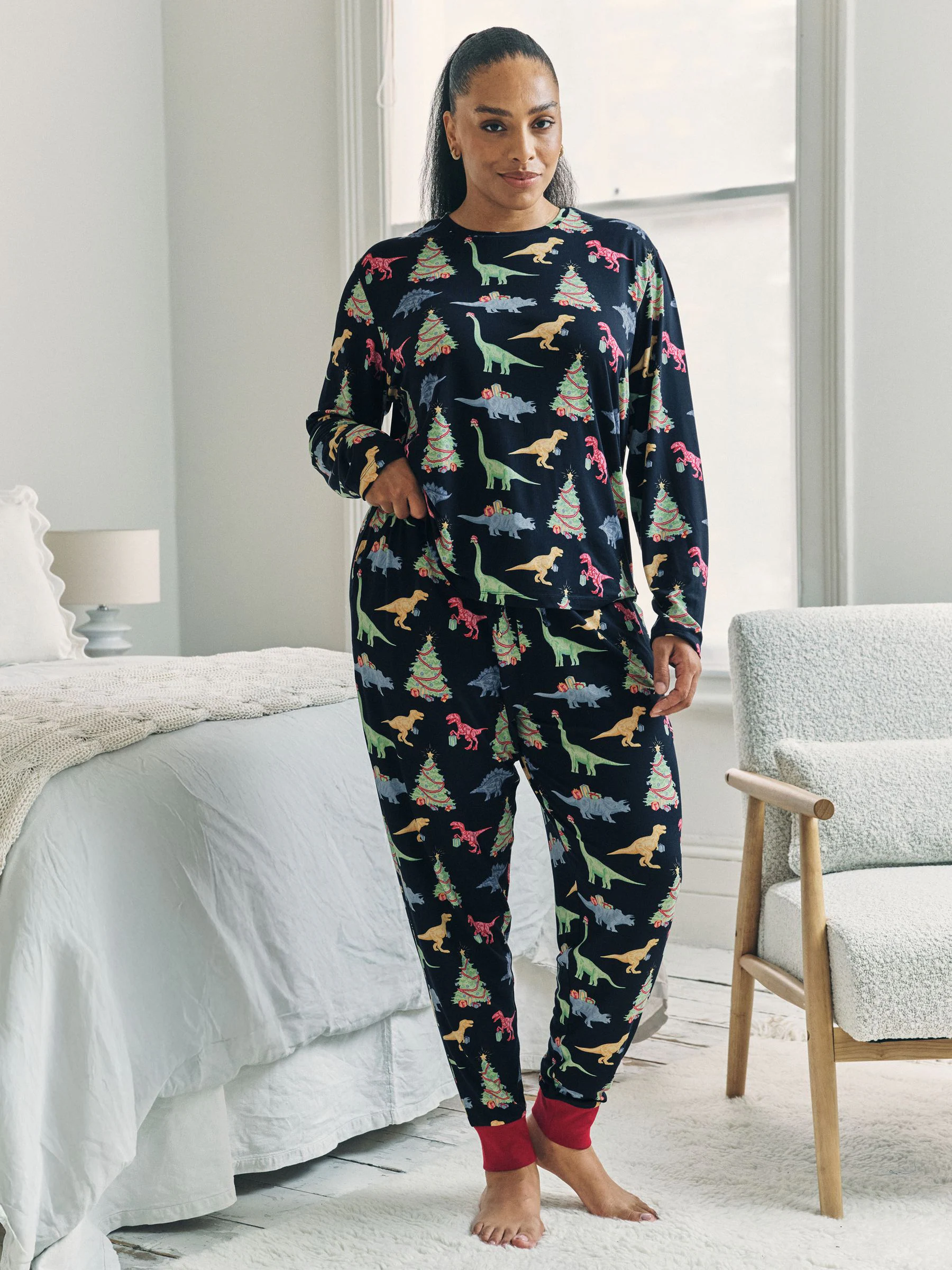 Chelsea Peers Kerstmis Lange Pyjama met Dinosaurusprint