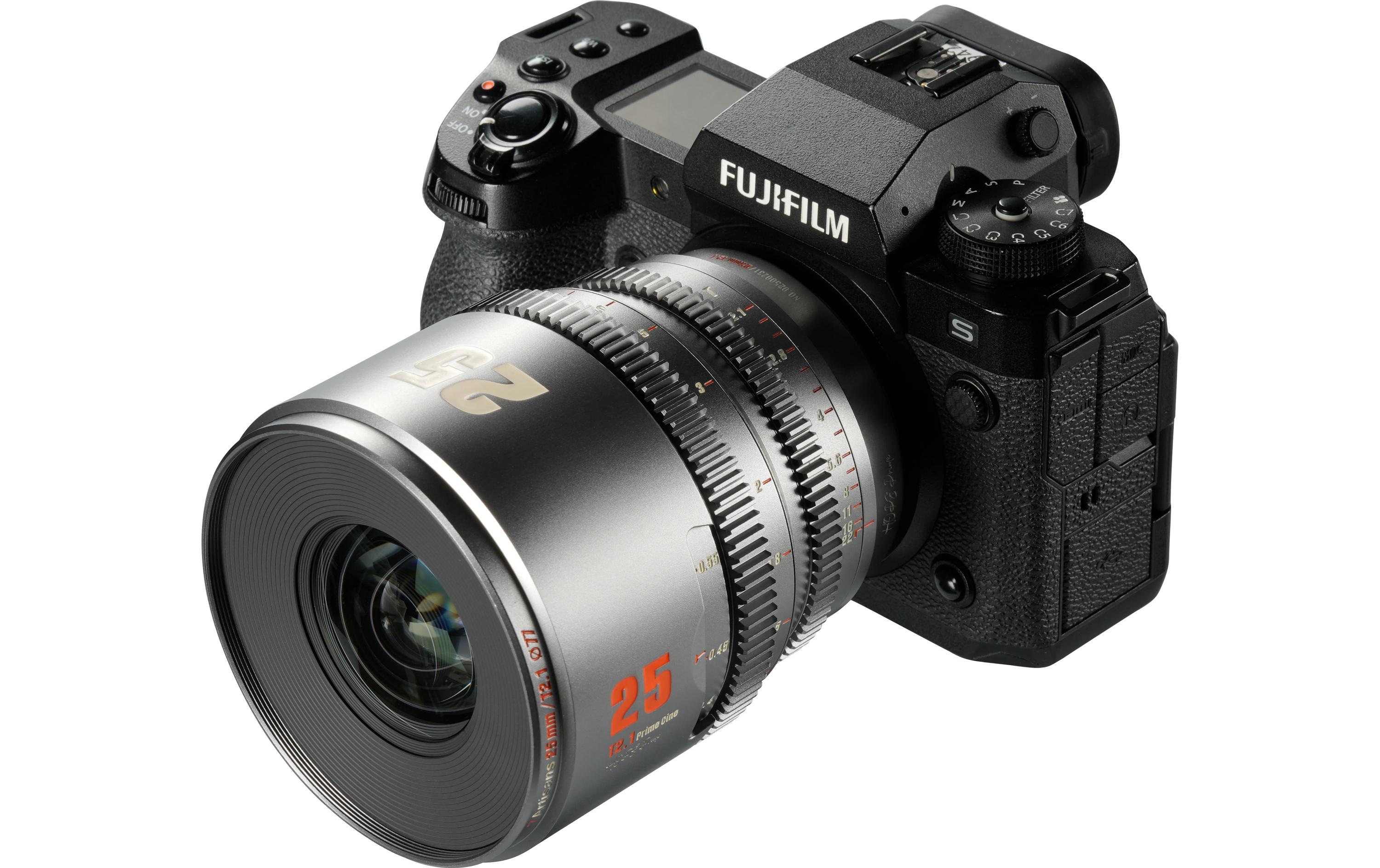 Festbrennweite 25mm T/2.1 – Fujifilm X-Mount<br>Kompaktes, leichtes Objektiv für Kameras mit Super35-Sensoren