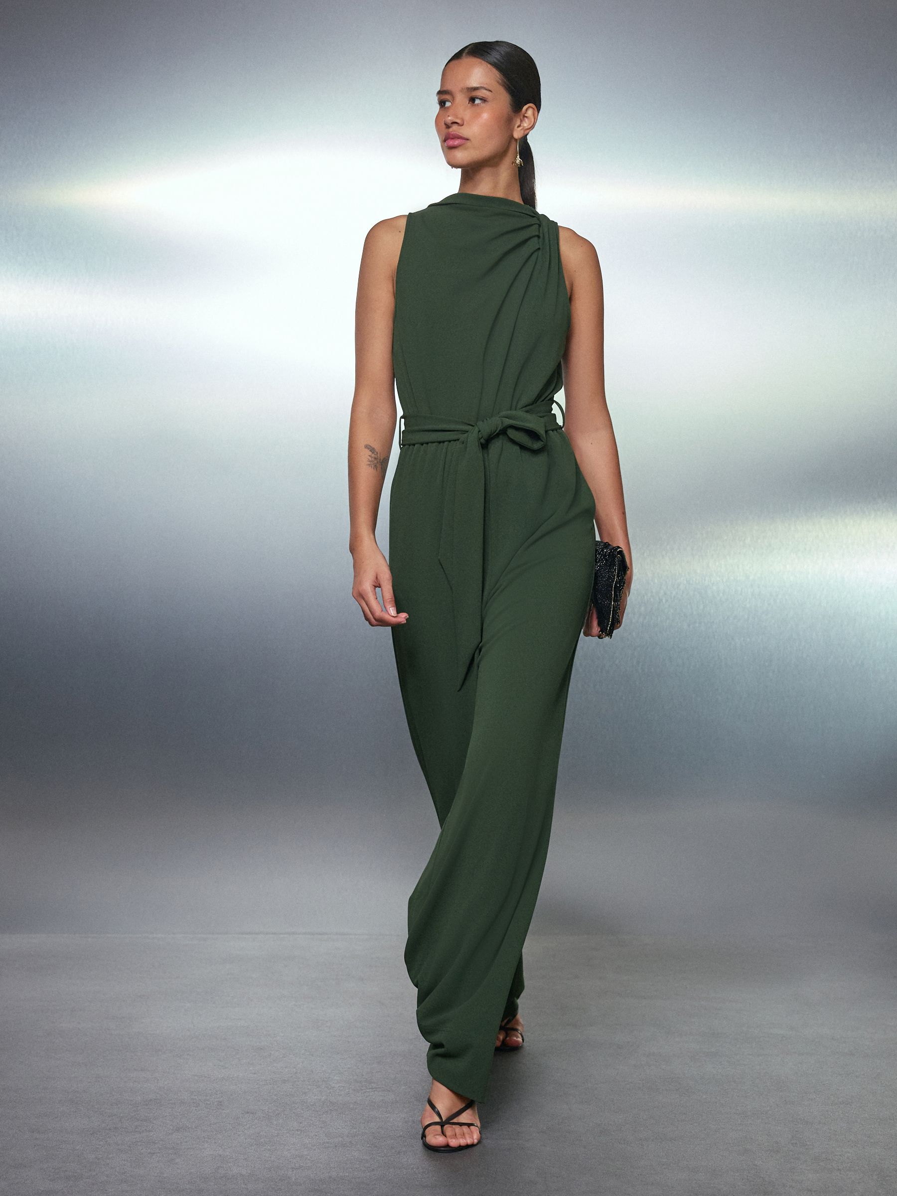 Groen - Occasion Cowl Neck Sleeveless Jersey Jumpsuit