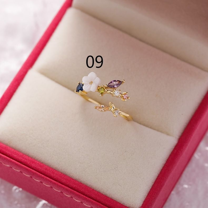 Kayochs - Open ring met strass (verschillende ontwerpen)