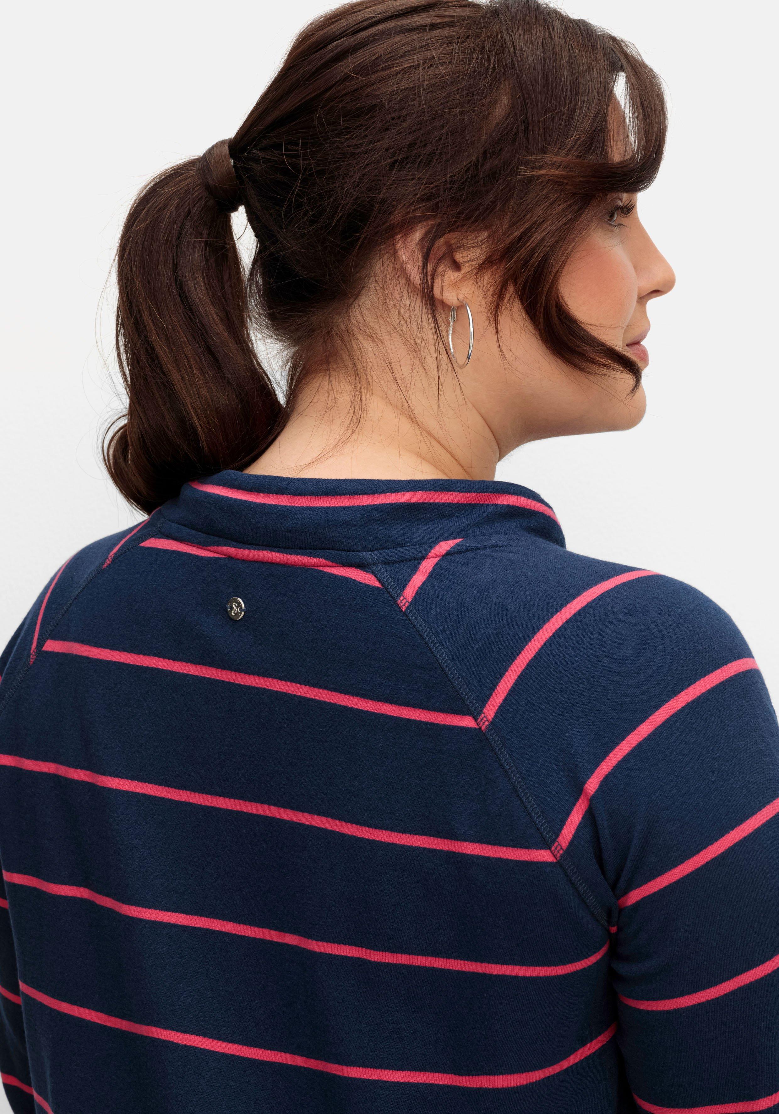 Gestreiftes Sweatshirt mit Stehkragen