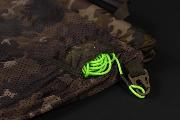 Écharpe de rétention Korda Compac Dark Kamo