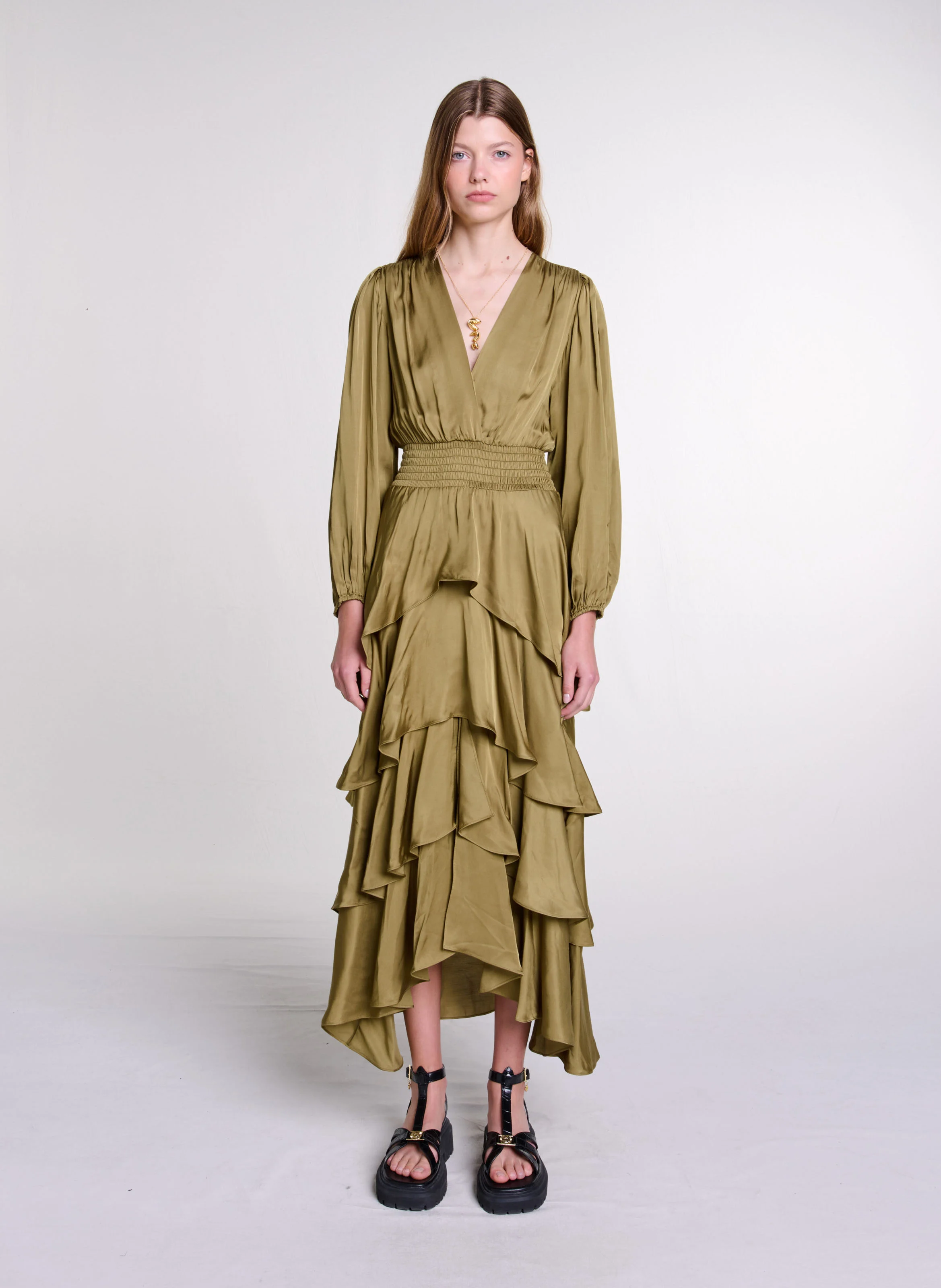Robe longue satinée cache-cœur | Kaki