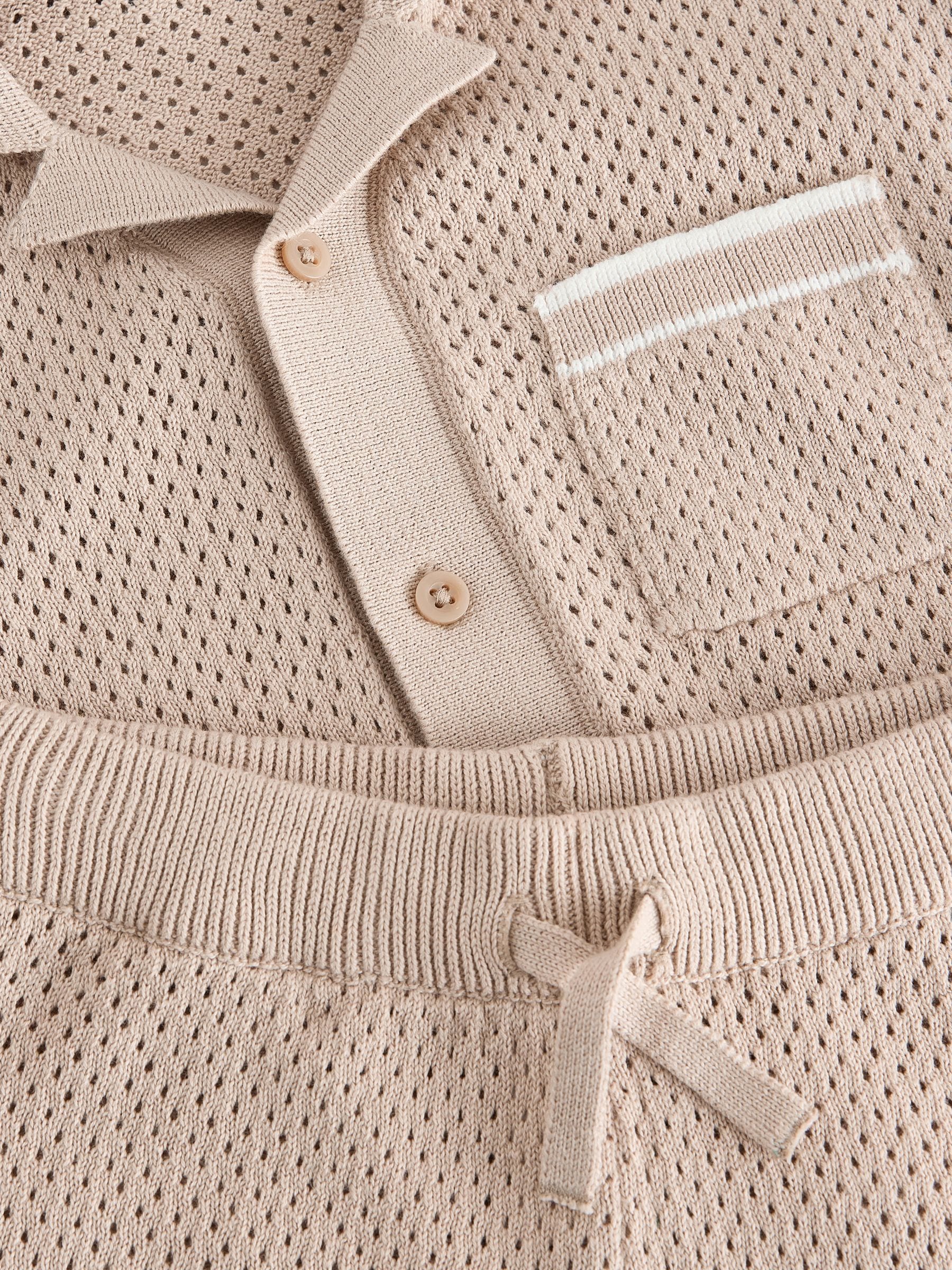 Taupe - Set van gebreid poloshirt met textuur en reverskraag en shorts (3mnd -10jr)