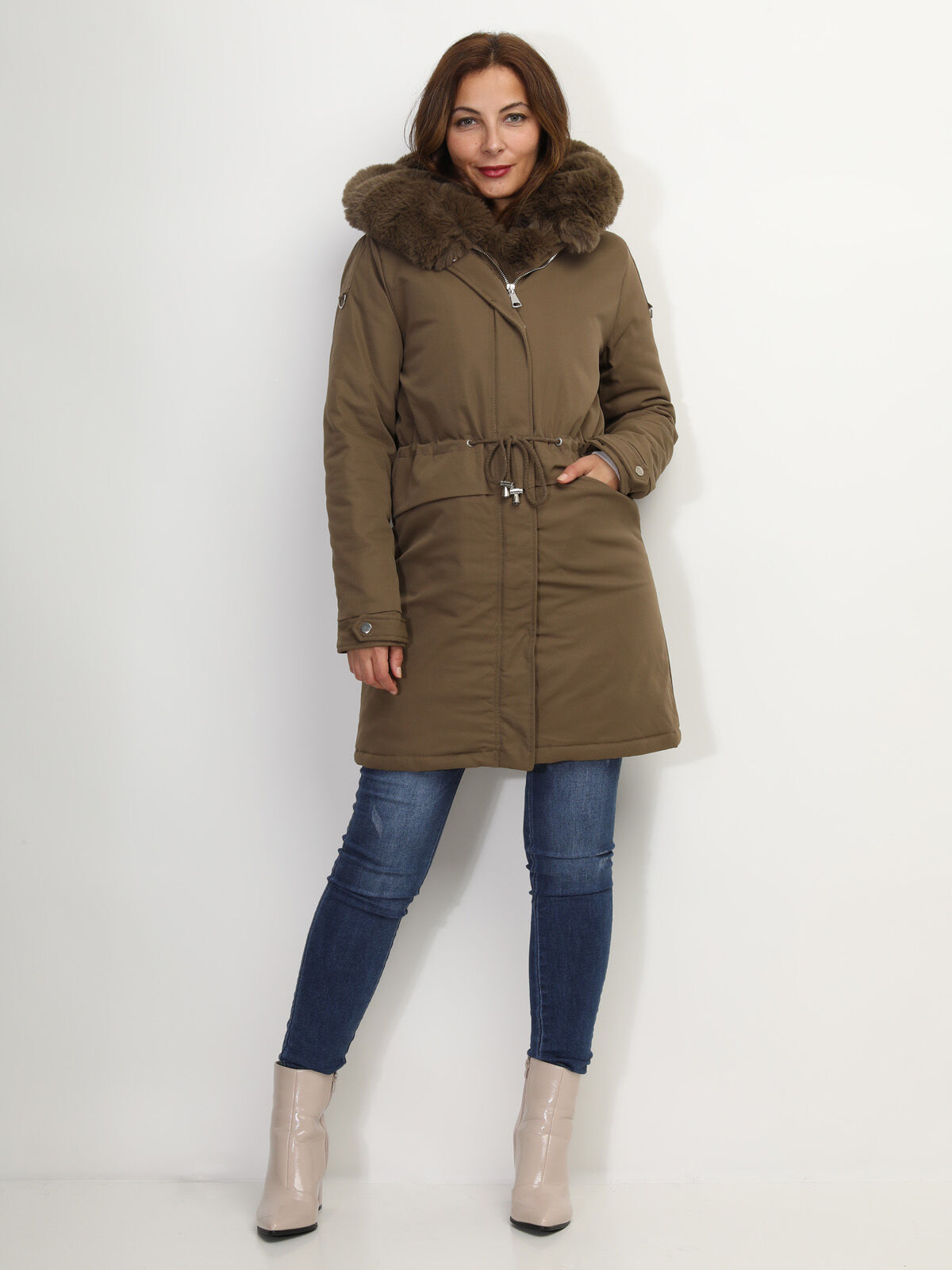 Manteau parka avec détails fausse fourrure- Kaki