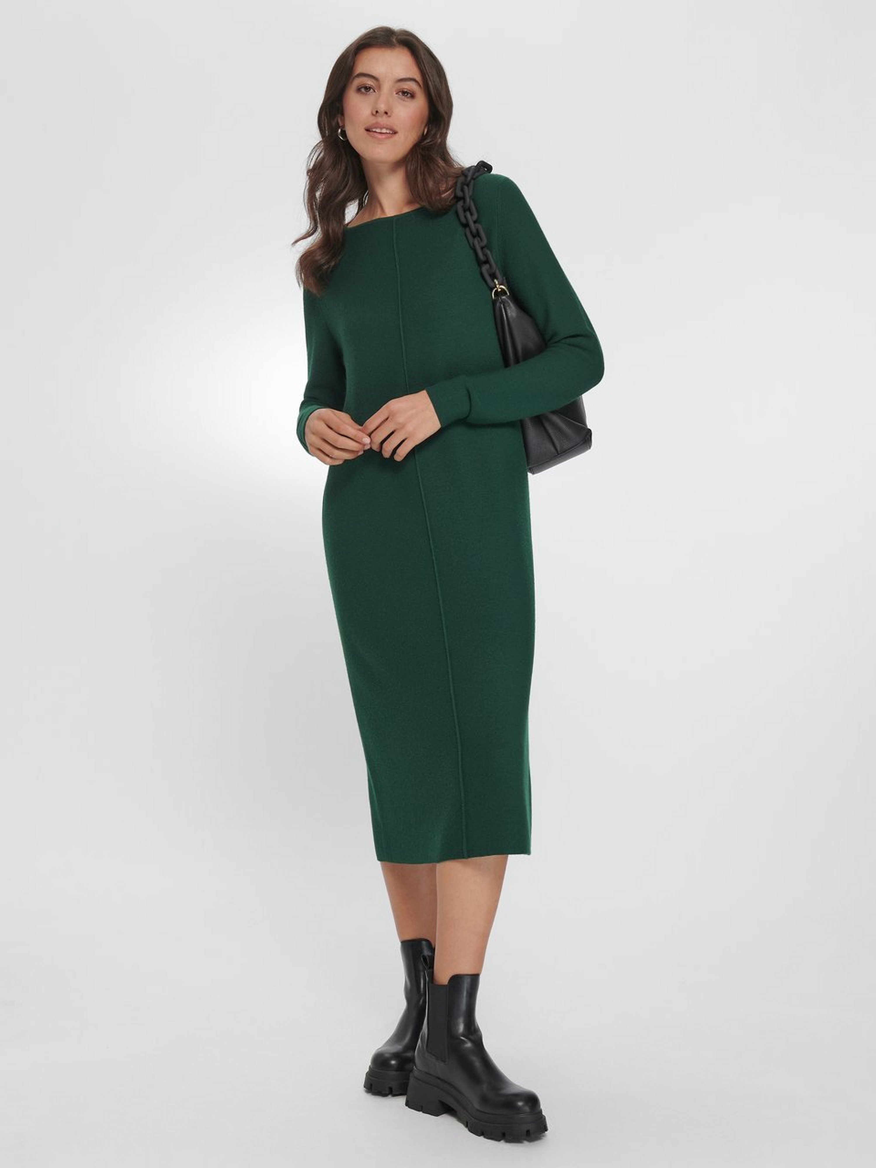 Strickkleid aus 100% Schurwolle Biella Yarn
