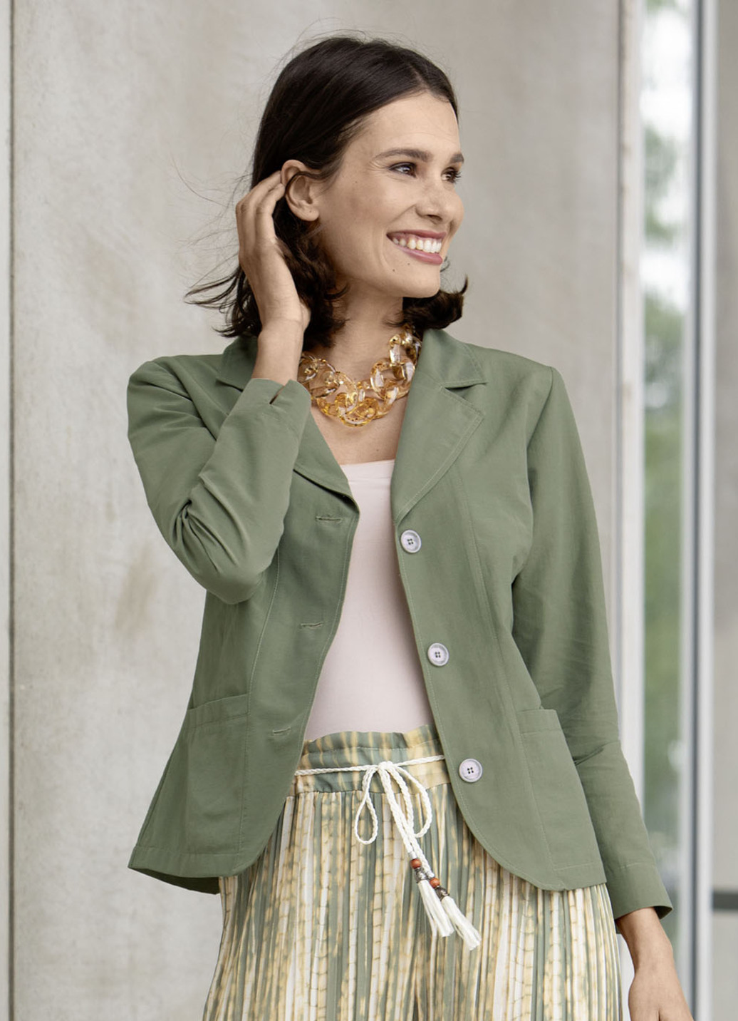Blusenjacke mit Schulterpolster