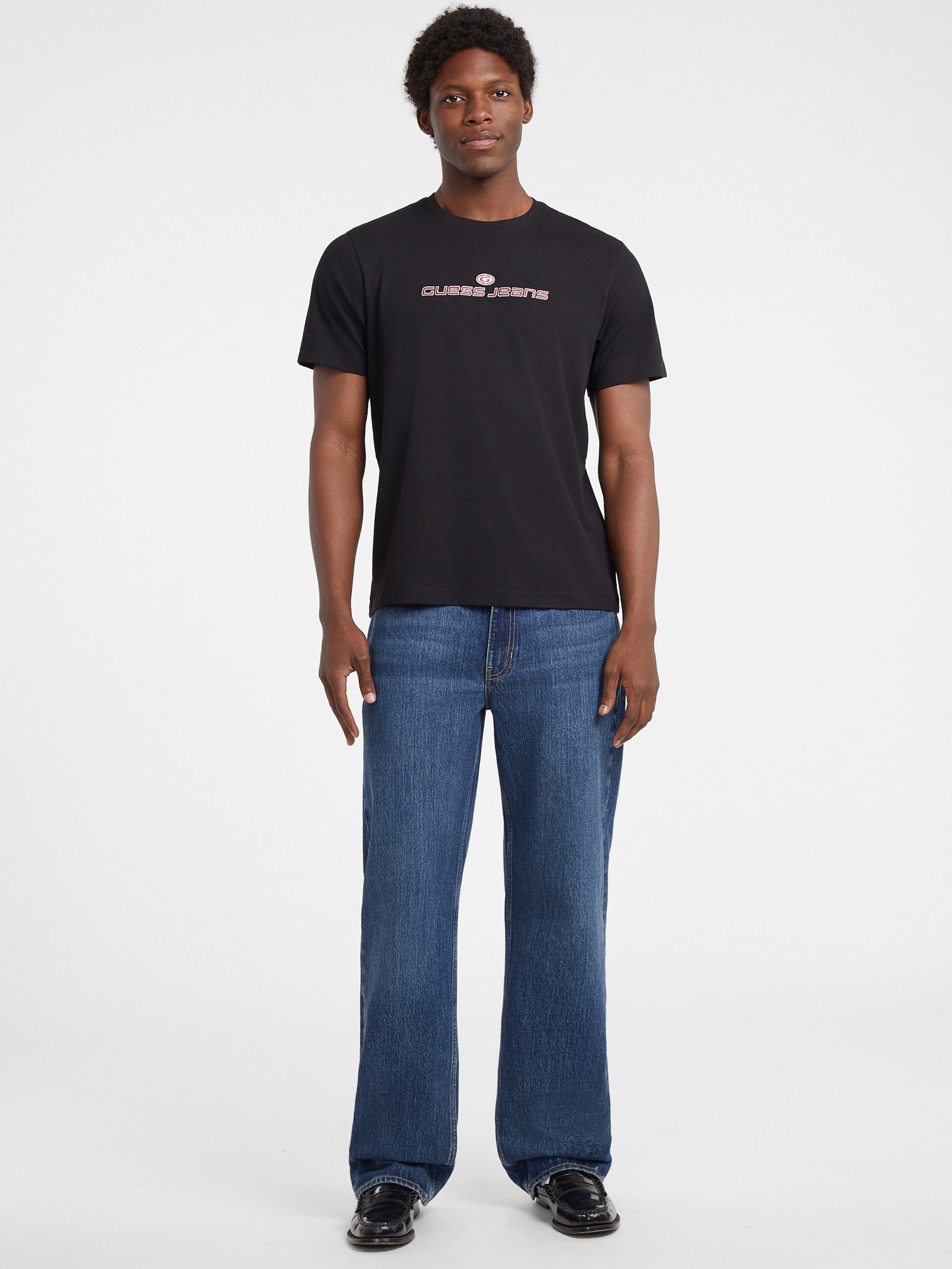 Camiseta regular com logo bordado