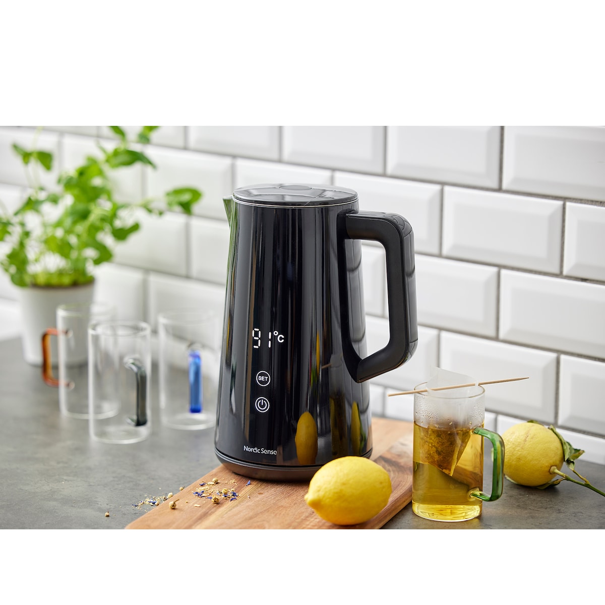 Nordic Sense Digital Electric kettle 1,5 liter Black