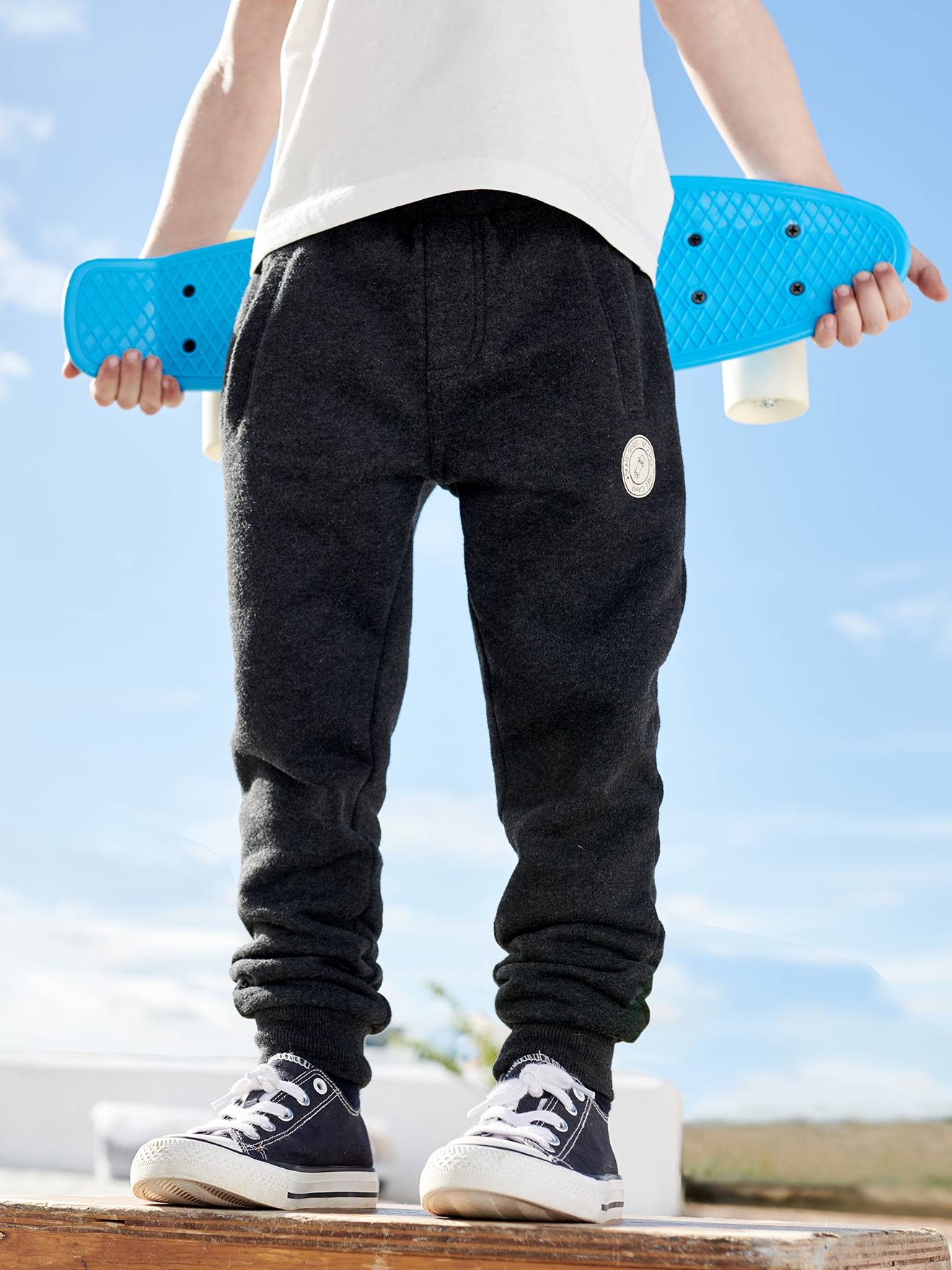 Calça de moletom estilo jogging, preta mesclada escura para menino