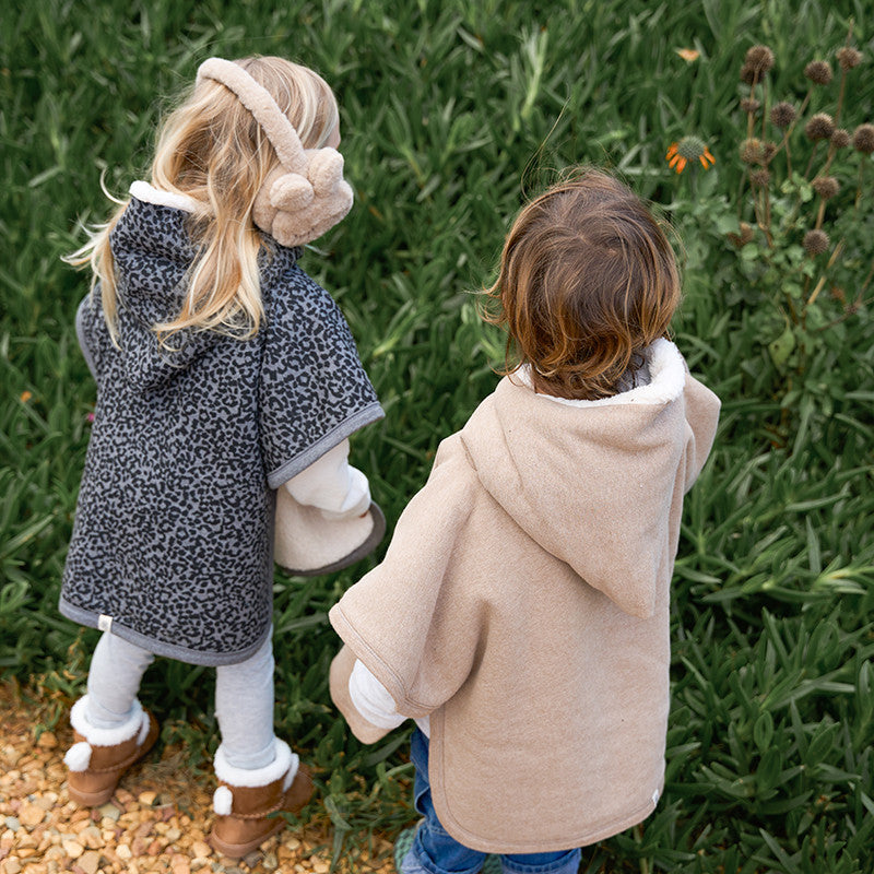 Teddy Poncho Leopard Grey