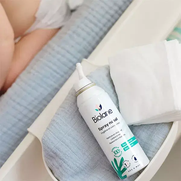 Biolane Spray Nasal Eau de Mer Bébé 100 % Naturelle Dès 6 mois 100 ml