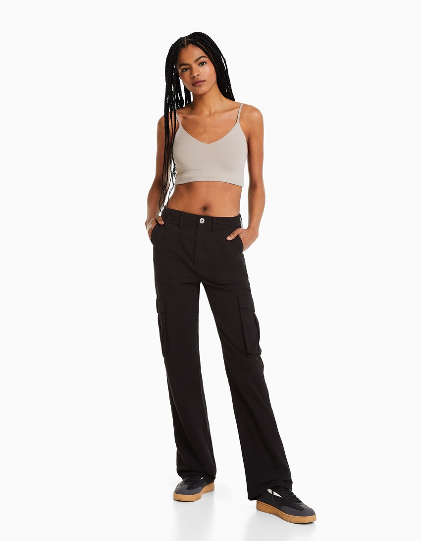 Top cropped de alças finas